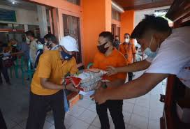 Badan ini bertugas untuk mengawasi pekerjaan ss , polisi keamanan (sd), dan gestapo di polandia yang diduduki. 9 G4mz3xdst Om