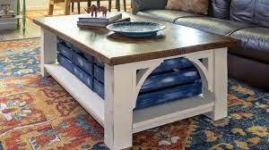We love how simple the outside design looks, but when you peak into the inside, you can see exactly how it's made! Diy Coffee Table With Storage Farmhouse Style Diy Candy