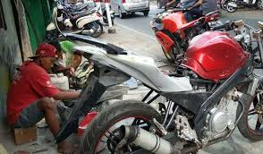 Maybe you would like to learn more about one of these? Intip Modifikasi Vixion Ala Street Figter Pakai Taillight R25 From Licos Lightning Community Salatiga Aripitstop