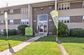 Our centrally located apartments in east side indianapolis provide you with quick and easy access to the best of the area. Apartments In Eastside Indianapolis In See Photos Floor Plans More