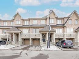 2 large bedrooms 2 washrooms separate entrance basement apartment, stunning all brick, spacious deta. For Rent Townhouses East Mississauga Townhouses For Rent In Mississauga Mitula Homes