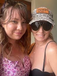 Nikki Rader's Instagram, Twitter & Facebook