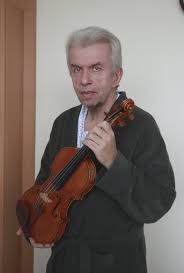 Houslový virtuos jaroslav svěcený vyhubl na kost. Jaroslav Sveceny Po Tezke Operaci Problemy Spustil Rozvod Blesk Cz