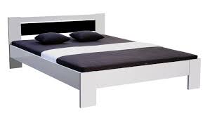 Es ist jede futonbett matratze jederzeit auf amazon.de lattenrost erhältlich und sofort lieferbar. Bett Vega Futonbett Weiss Schwarz Mit Rollrost Und Matratze 140x200 Cm