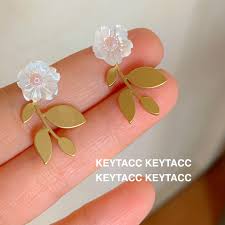 keyt 贝壳花拼接金属耳钉女可爱摆件耳饰ins超火少女花朵耳环简约 淘宝网 ear cuff earrings cuff