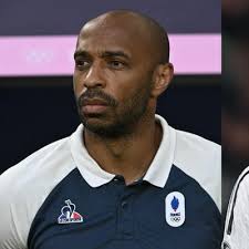 Thierry Henry lanzó duras críticas contra Kylian Mbappé por su manera de  jugar con el Real Madrid: “el equipo está frustrado con él”