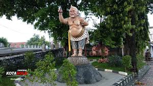 Berdasarkan golongan pokok yang terbanyak terdapat pada industri makanan dan. Kota Solo Ada Yang Tau Lokasi Patung Semar Ini Ringin Facebook