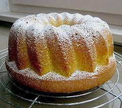 Kokoskuchen mit kokosmilch, ein beliebtes rezept mit bild aus der kategorie kuchen. Kokoskuchen Mit Kokosmilch Von Aki One Chefkoch Kokoskuchen Lecker Backen Backen