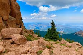 Pikes Peak and Garden of the Gods Small-Group Tour From Denver 2025
