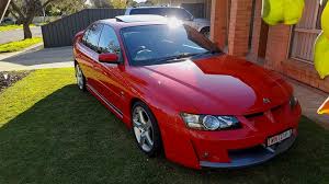 Pricing for the maloo remains unchanged at $58,990 for the manual while the r8 manual is priced at $68,290. Hsv Y Series Clubsport And Clubsport R8 Hsv Database