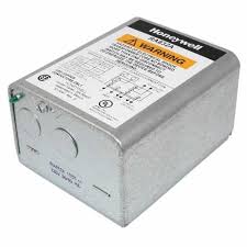 Switching relay with internal transformer, provides dpst switching for hot water zone control systems, or spst control of this item:honeywell r845a1030 honeywell switching relay $93.00. Ra832a1066 Honeywell Switching Relay Dpst Ra832a Relay Honeywell