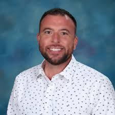 Curtis Bruno's Instagram, Twitter & Facebook