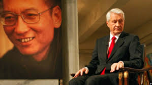 新闻追踪：诺委会真要收回刘晓波奥巴马的和平奖？