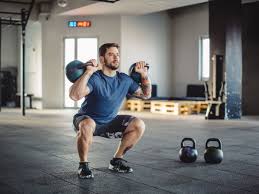 10 At Home Workouts You Can Do With 1 Kettlebell