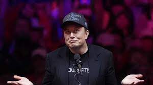 Elon Musk, un giudice blocca il maxi-stipendio da 56 miliardi: lui la  prende male