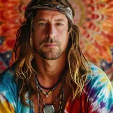 Miguel Evans (@MiguelE36629570)