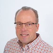 Chris Chartier's Instagram, Twitter & Facebook