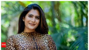 Neha Saxena exclusively reveals that she got assaulted on the sets of a  Tamil movie, says, The director threatened and warned me | Malayalam  Movie News - Times of India