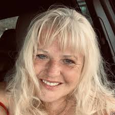 Schizophrenia therapy in Lightwater, GU18