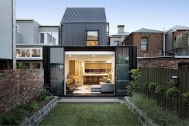 Plafon rumah minimalis model terbaru youtube 12 01 2019 gambar model teras rumah minimalis desain terbaru untuk area yg letaknya diluar maka teras menyatu dengan fasade suatu tempat tinggal dengan cara keseluruhnya oleh karenanya desainnya mesti di buat menarik hingga. 9 Inspirasi Model Teras Rumah Terbaru 2020 Green Pramuka City