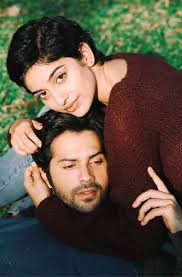 Check out where your favourite celebrity banita sandhu is hanging out. Varun Dhawan And Banita Sandhu Look Blissful In This Banita Sandhu Kiss 750x1137 Wallpaper Teahub Io