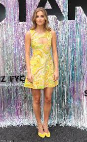 See more ideas about tom holland, holland, toms. Spider Man Star Tom Holland Ist Dating Schauspielerin Nadia Parkes Aktuelle Boulevard Nachrichten Und Fotogalerien Zu Stars Sternchen