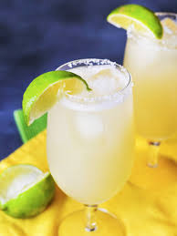 It's a light jolt to the mouth, but here the cool lime notes are refreshing, although the citrus does leave a sticky mouth feel. 4 Can Margaritas Easy Margarita Recipe Pip And Ebby