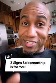 Here are 3 signs solopreneurship might actually be the right move for you.  #solopreneurlife #solopreneur #entrepreneurlife #mindsetshift #productivably
