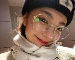 김세정 솔로 가수의 실력을 탑재한 막강 보컬에 송하예 아이유 박보람 주니엘 등과 주목하여 보게되었는걸요. Cm Ubx O0nds M