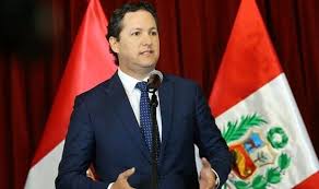 Daniel Salaverry: «Lo que hay que hacer es regular la inmunidad» -  Federación de Periodistas del Perú
