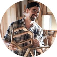 Sie ist der grösste und bedeutendste branchenanlass für die profis der holzbearbeitungsbranche in der. Handmade Olregale Aus Altholz Und Atherische Ole Von Youngliving Oilfueled