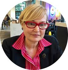 Bestselling Author Kelly Oliver