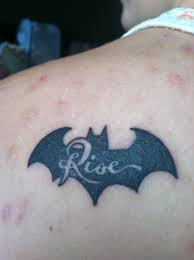 It is a common design for sailors, who spend most of their time at sea, for people who love the sea and those who live next to it. Pin By Lauren Turner On Tattoos Batman Tattoo Tattoos Geek Tattoo