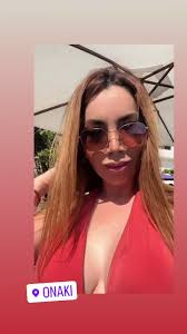 Videos de lore treviño (@lorenatreviobedol) con «MIENTRAS ME CURO DEL CORA 