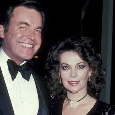 Robert Wagner named as 'person of interest' in Hollywood star Natalie  Wood's drowning death FOUR DECADES after unexplained tragedy