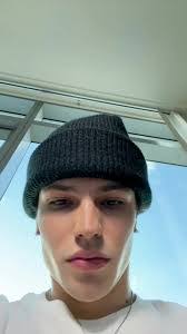 Damon Truitt's Instagram, Twitter & Facebook