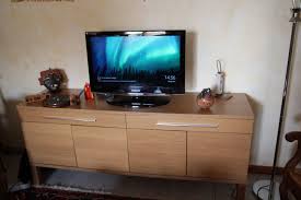 Le géant suédois dévoilera non pas un meuble bas Achetez Meuble Bas Tv Ikea Occasion Annonce Vente A Livry Gargan 93 Wb165019021