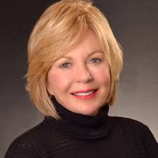 Patricia Queen, Real Estate Agent