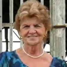 Beth Reinwald's Instagram, Twitter & Facebook