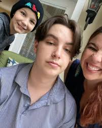 Allison Bolsega (@smileyali88) • Instagram photos and videos