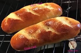 Mini Baguettes Viennoises Avec Barre De Chocolat A L Interieur Sissou Cook Over Blog Com Barre Chocolat Pains A Hot Dog Recette Sans Sucre