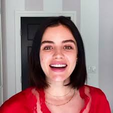 Lucy Hale Face Shapetext=what Is Lucy Hales Facehas A Square Face Shape