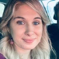 Tina Pilla's Instagram, Twitter & Facebook