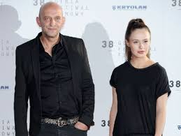 Janusz chabior o roli w ostatnim piętrze: Mloda Aktorka Z Kielc Na Czerwonym Dywanie W Gdyni Ze Znanym Aktorem Echo Dnia Swietokrzyskie
