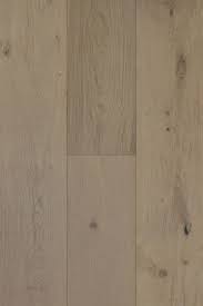 Sea Smoke Is A High Quality Budget Friendly Engineered European Oak Flooring With Light To Medium Color Wood Floors Wide Plank Oak Floors Natural Oak Flooring