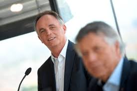 Dabei wurde kr karl schmidhofer einstimmig zum neuen präsidenten des österreichischen skiverbandes gewählt. Fvrlvew6lzx3qm