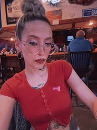 haley wallace (@haley.xz)'s videos with One Thing