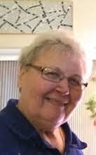 Elizabeth Tarnowski's Instagram, Twitter & Facebook