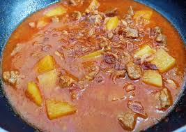 Masakan ini dikenal dengan warna cokelat tua karena paduan dari kecap manis dan gula merah. Resep Krengsengan Daging Enak Bumbu Simple Yang Bisa Manjain Lidah Resep Us