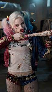 Born harleen quinzel, she had been working as a psychiatrist at arkham asylum where she was assigned to the joker and fell in love with him. Harley Quinn Just The Nice Fun Loving Psycho Next Door The New York Times